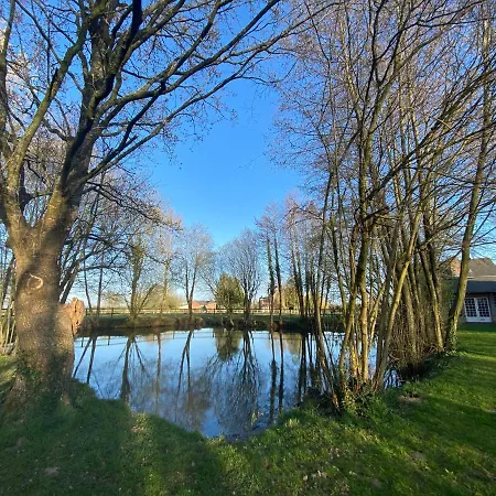 بيت للعطل La Maison De L'etang