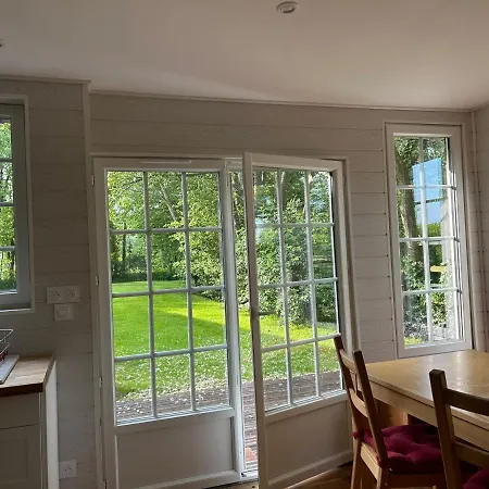 펜션 La Maison De L'etang Manerbe