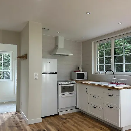 بيت للعطل La Maison De L'etang Manerbe