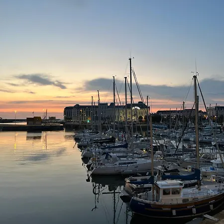 La Maison De L'etang بيت للعطل