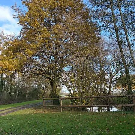 Holiday home La Maison De L'etang *