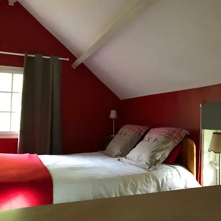 La Maison De L'etang بيت للعطل