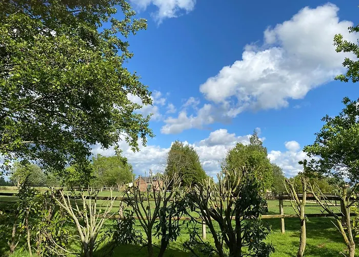 Holiday home La Maison De L'etang *