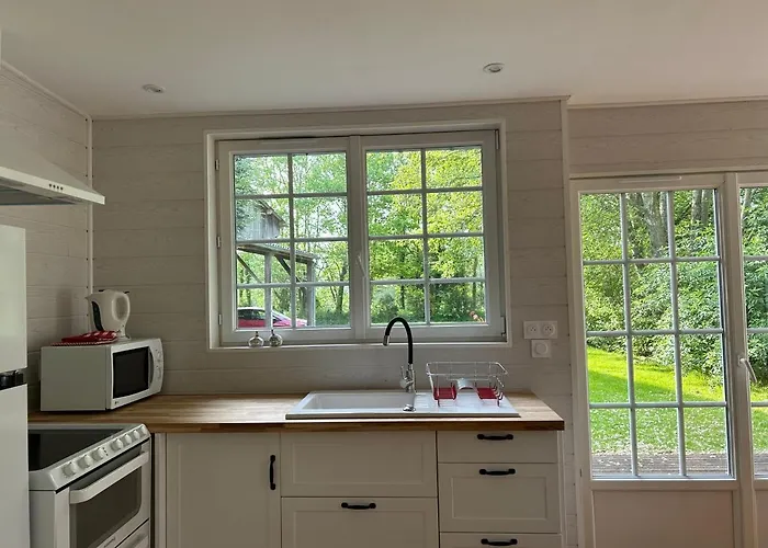 Holiday home La Maison De L'etang Manerbe